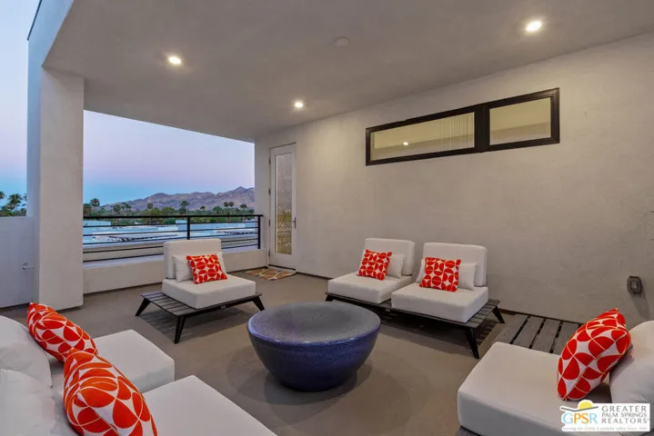 912 Galaxy Drive, Palm Springs, California 92264