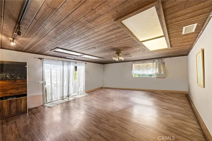 3550 Canonita Drive, Fallbrook, California 92028