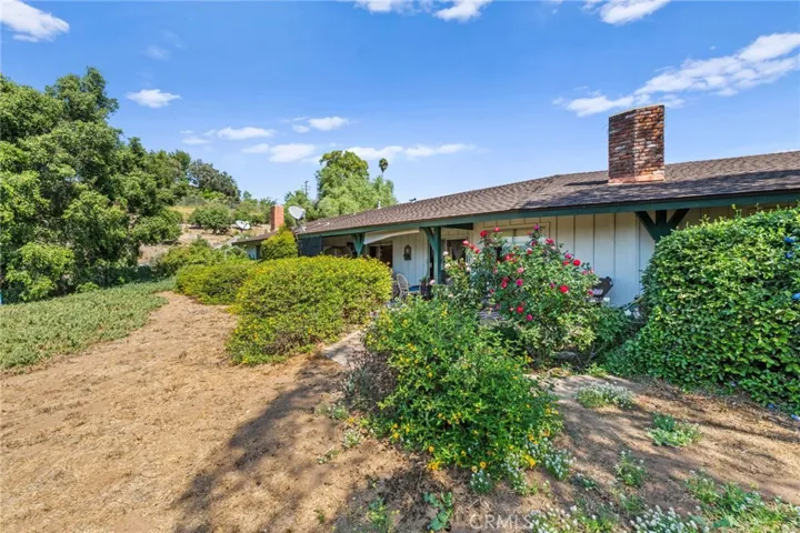 3550 Canonita Drive, Fallbrook, California 92028