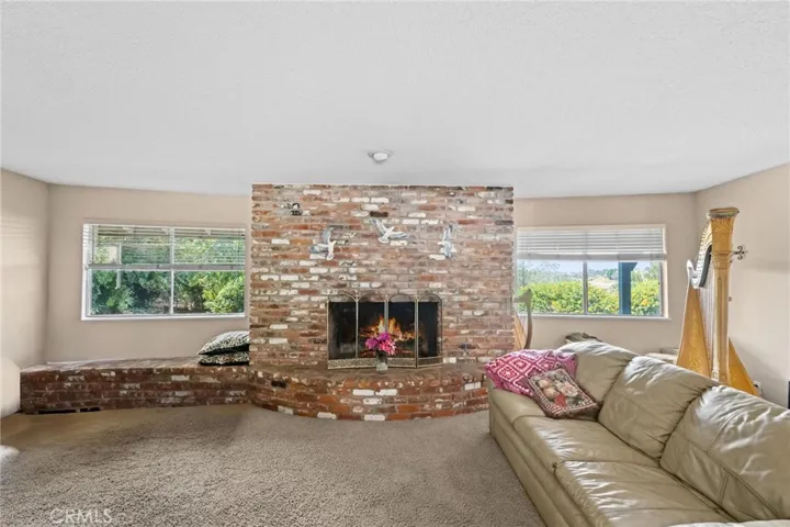 3550 Canonita Drive, Fallbrook, California 92028
