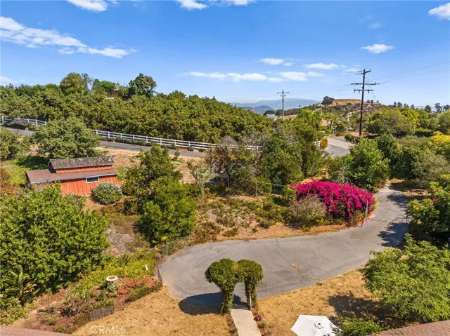 3550 Canonita Drive, Fallbrook, California 92028