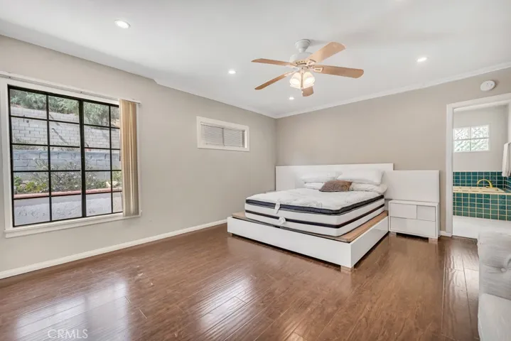 5317 Lubao Avenue, Woodland Hills, California 91364
