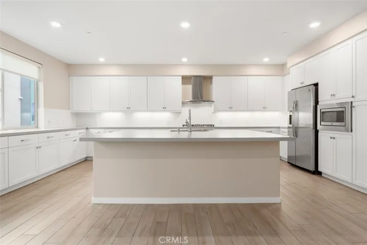 136 Tribeca, Irvine, California 92612