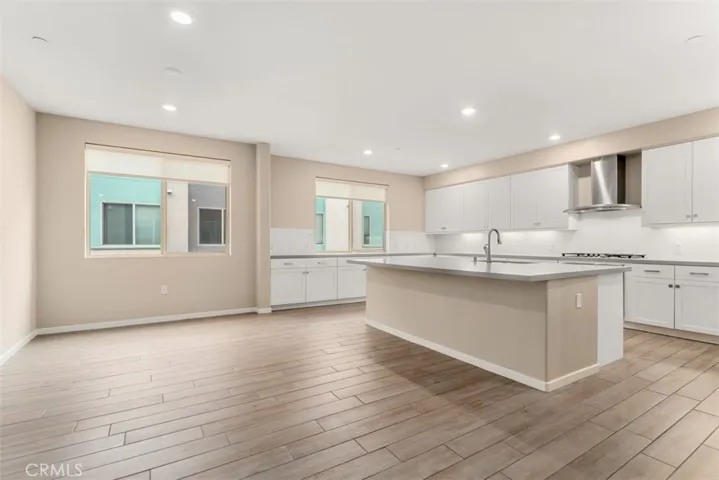 136 Tribeca, Irvine, California 92612