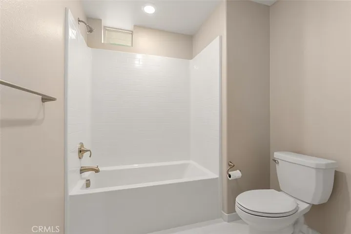 136 Tribeca, Irvine, California 92612