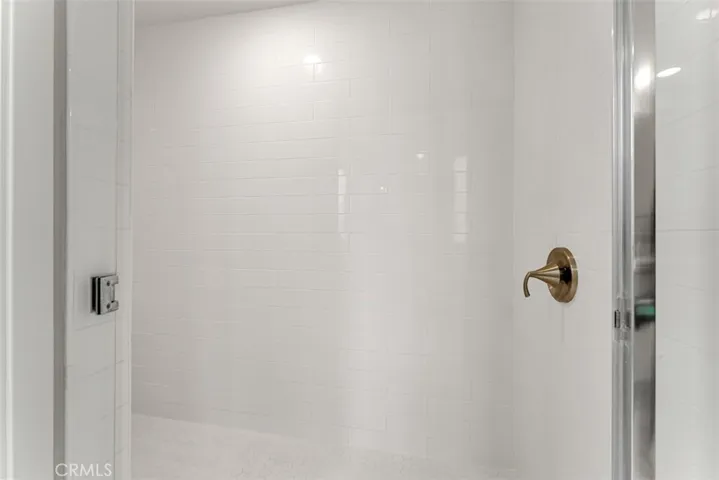 136 Tribeca, Irvine, California 92612