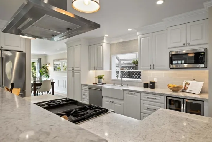 1104 Sanchez Avenue, Burlingame, California 94010