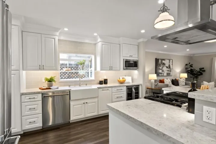 1104 Sanchez Avenue, Burlingame, California 94010