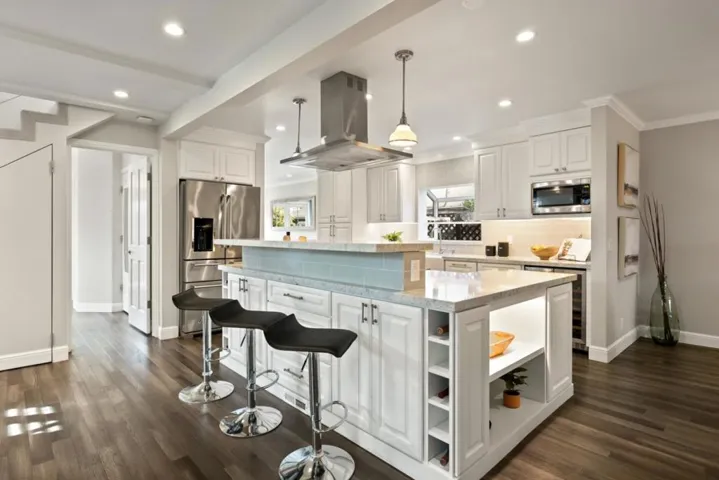 1104 Sanchez Avenue, Burlingame, California 94010