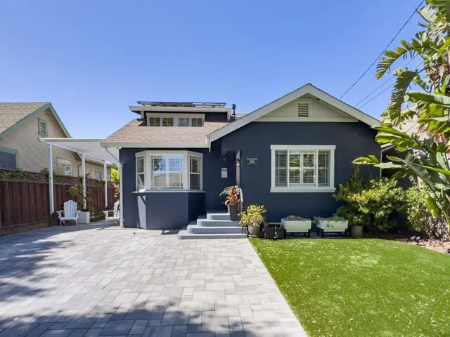 1104 Sanchez Avenue, Burlingame, California 94010