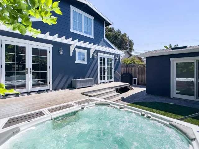 1104 Sanchez Avenue, Burlingame, California 94010