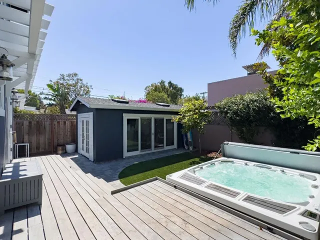 1104 Sanchez Avenue, Burlingame, California 94010