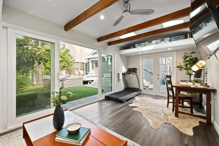 1104 Sanchez Avenue, Burlingame, California 94010