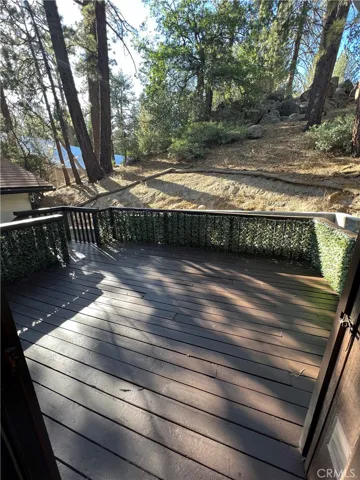 39260 Mohawk Drive, Fawnskin, California 92333