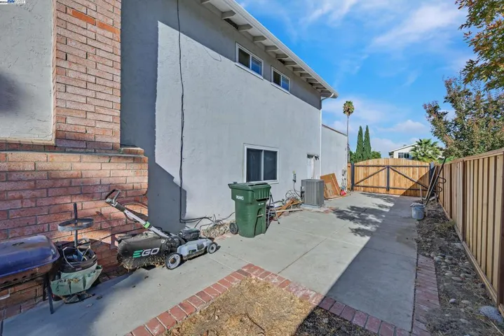 5407 Evelyn Way, Livermore, California 94550