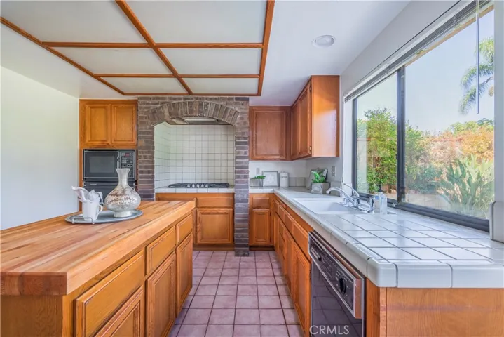 15245 El Selinda Drive, Hacienda Heights, California 91745