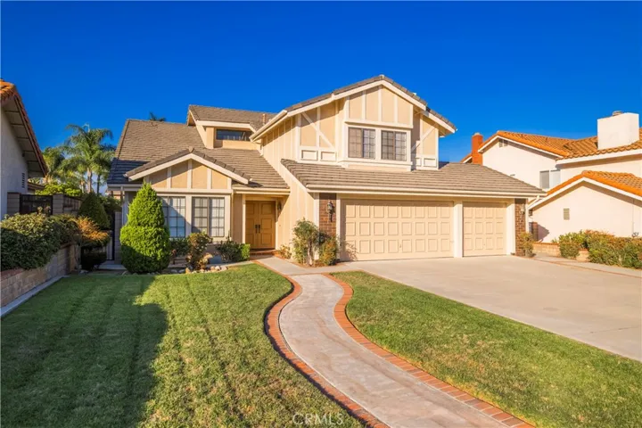 15245 El Selinda Drive, Hacienda Heights, California 91745