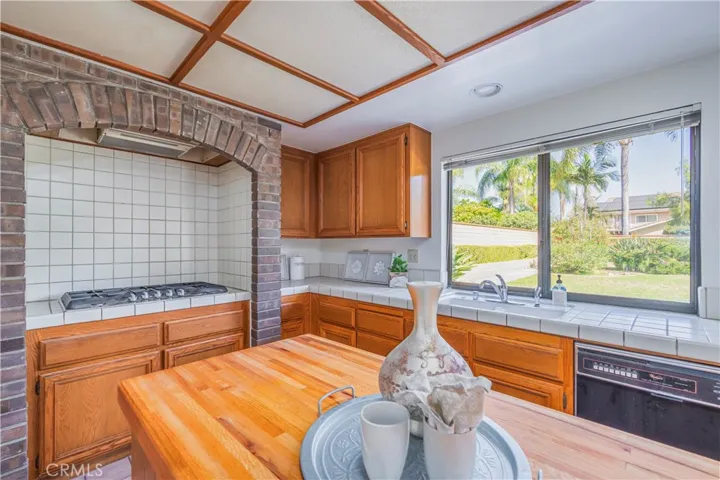 15245 El Selinda Drive, Hacienda Heights, California 91745