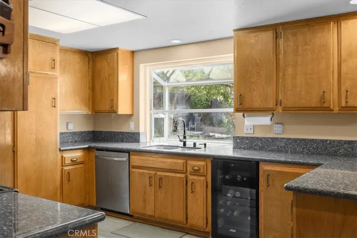 12522 Heartleaf Street, Moreno Valley, California 92553