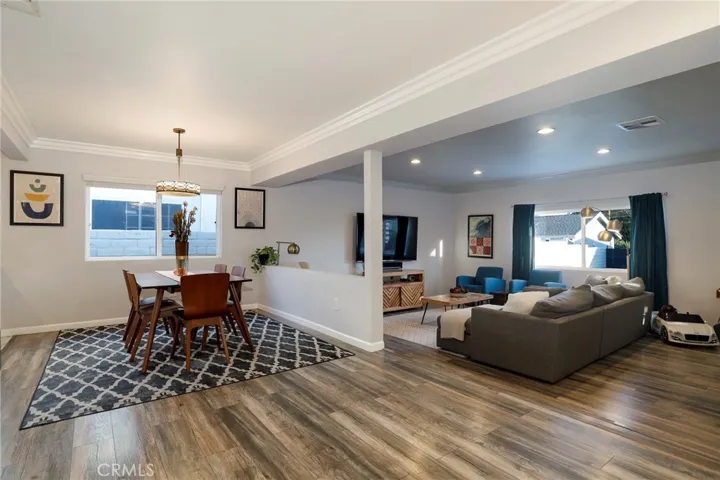 18942 Lassen Street, Northridge, California 91324