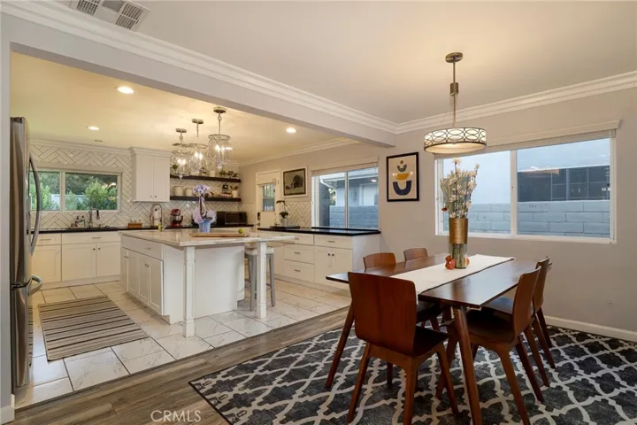 18942 Lassen Street, Northridge, California 91324
