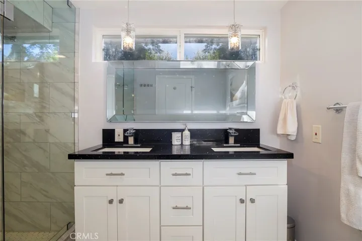18942 Lassen Street, Northridge, California 91324