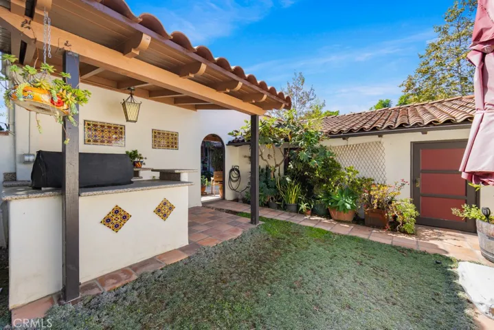 901 East 37th Street, Long Beach, California 90807