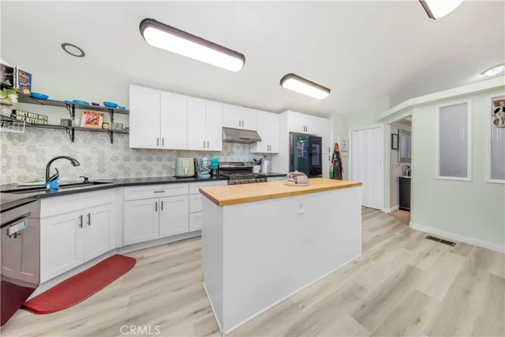 33510 Mill Pond Drive, Wildomar, California 92595