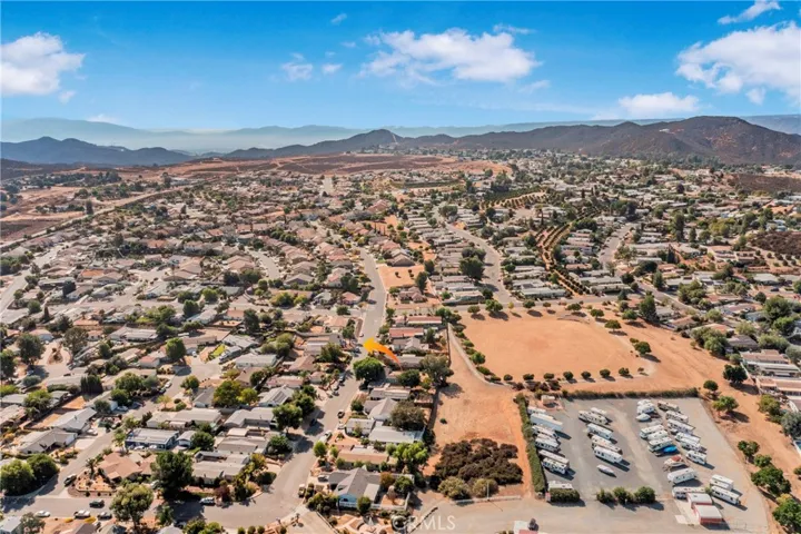 33510 Mill Pond Drive, Wildomar, California 92595