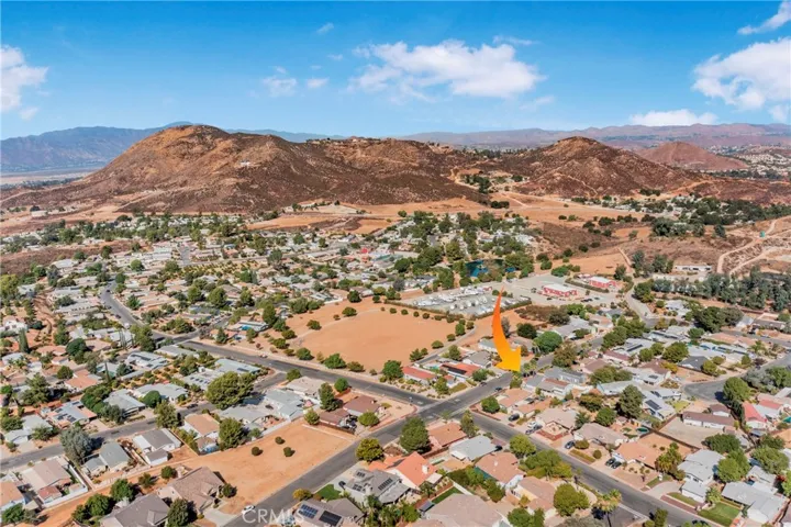 33510 Mill Pond Drive, Wildomar, California 92595
