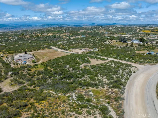576 Derby Way, Aguanga, California 92536