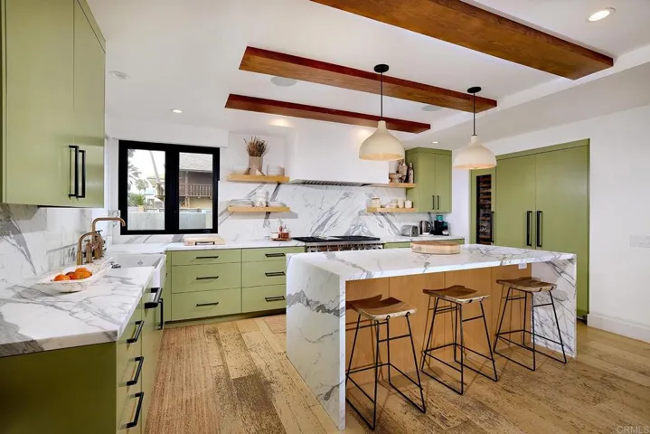 1472 Neptune Avenue, Encinitas, California 92024