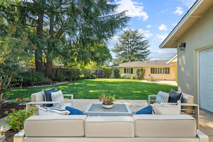14898 Clara Street, Los Gatos, California 95032