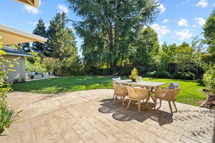 14898 Clara Street, Los Gatos, California 95032