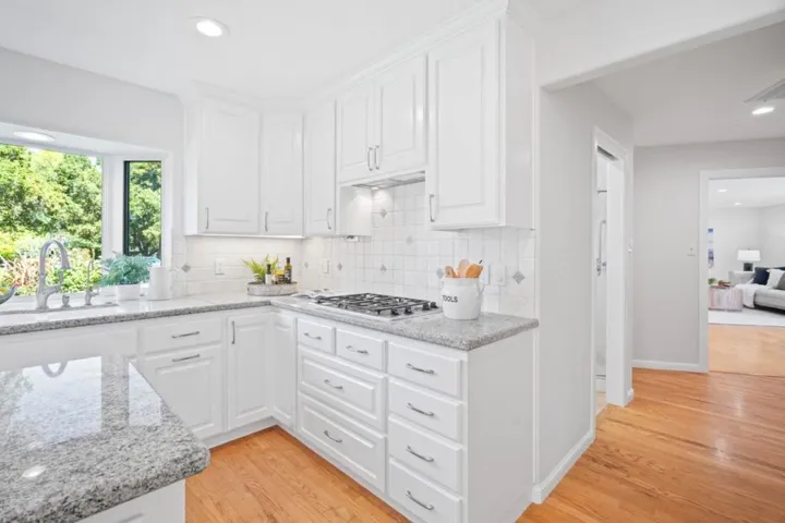 14898 Clara Street, Los Gatos, California 95032