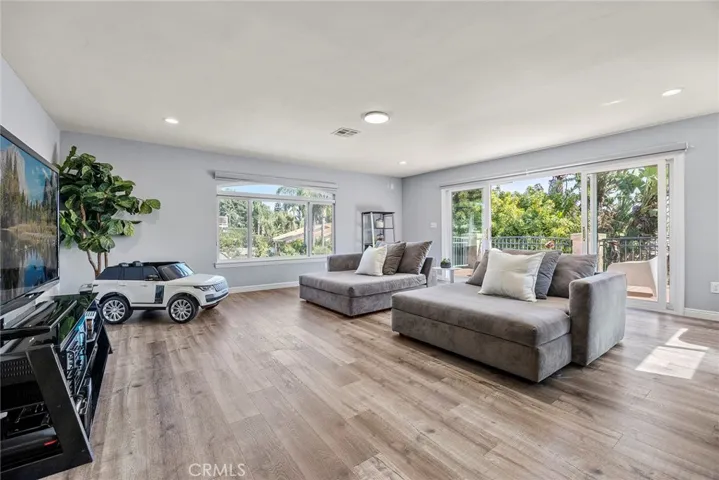 18962 Gordon Lane, Yorba Linda, California 92886