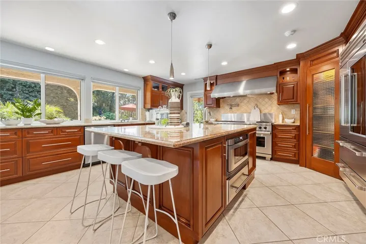 18962 Gordon Lane, Yorba Linda, California 92886