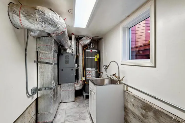 90 Whitney Street, San Francisco, California 94131