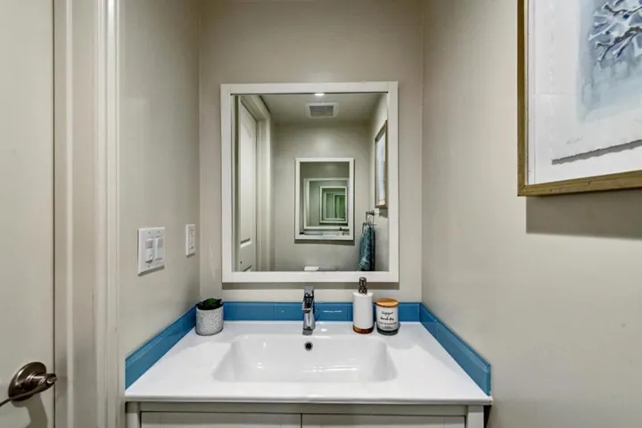 90 Whitney Street, San Francisco, California 94131