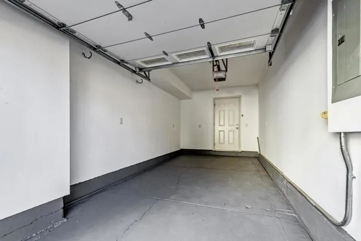 90 Whitney Street, San Francisco, California 94131
