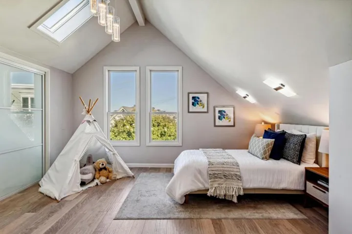 90 Whitney Street, San Francisco, California 94131