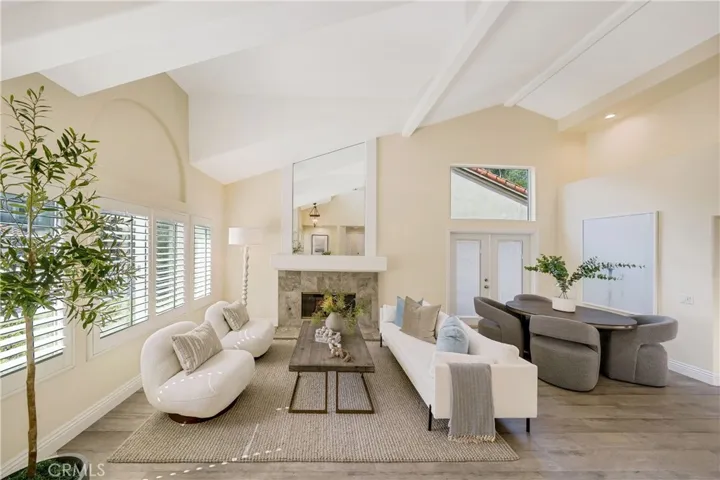 2916 Corte Portofino, Newport Beach, California 92660
