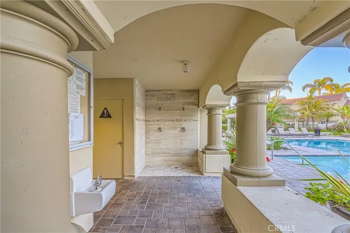 2916 Corte Portofino, Newport Beach, California 92660