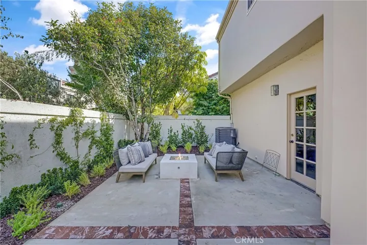 2916 Corte Portofino, Newport Beach, California 92660