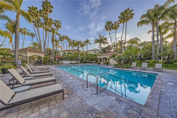 2916 Corte Portofino, Newport Beach, California 92660