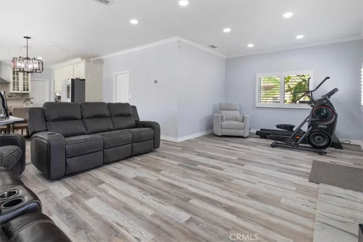 910 S Joy Street, Corona, California 92879