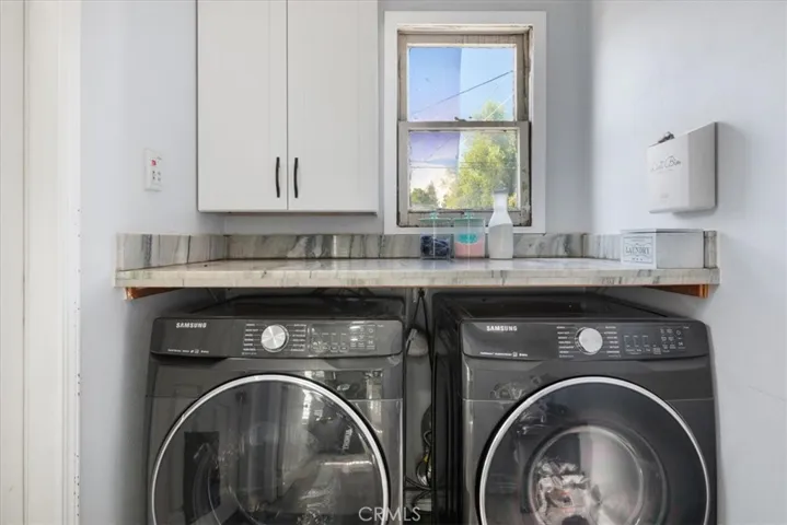 910 S Joy Street, Corona, California 92879