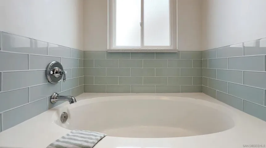 3805 Carnegie Drive, Oceanside, California 92056