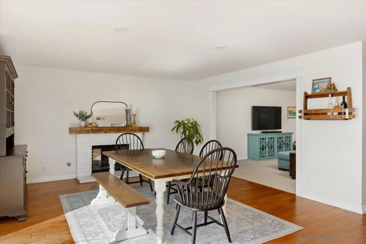 3805 Carnegie Drive, Oceanside, California 92056