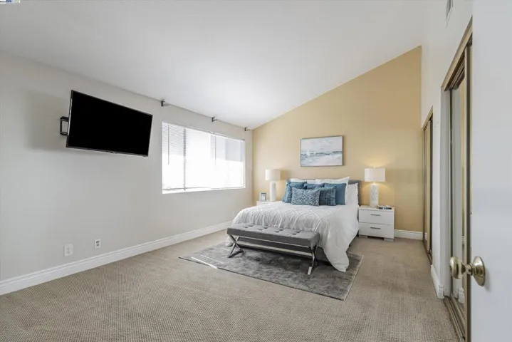 41 Chimney Rock, Oakland, California 94605